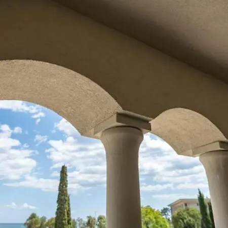 Hotel Primorski Saints Constantine and Helena