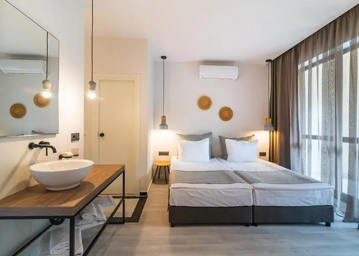 Primorski 3* סנט קונסטנטין והלנה