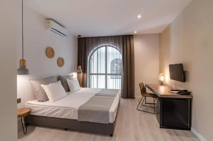 מלון Primorski 3*